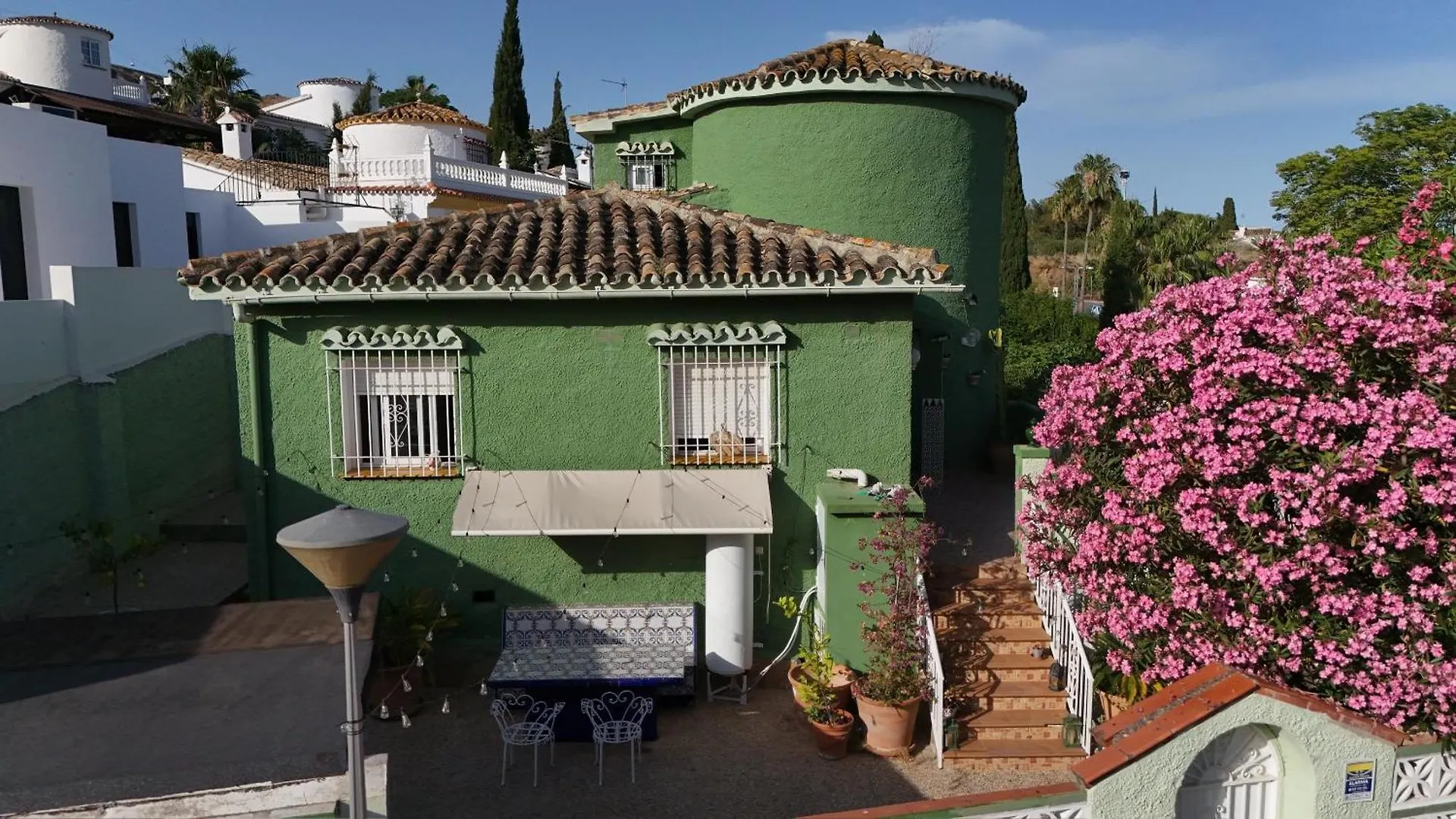 Authentic Andalusian Boho Villa - Pool - Garden-Bbq- 7 Guests Benalmádena