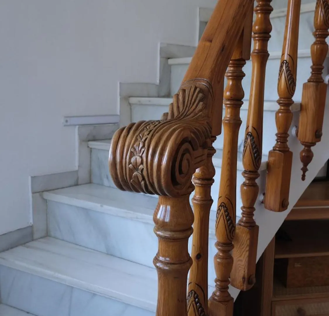 Authentic Andalusian Boho Villa - Pool - Garden-Bbq- 7 Guests بينالماذينا